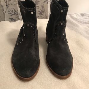 dolce vita suede gray boots